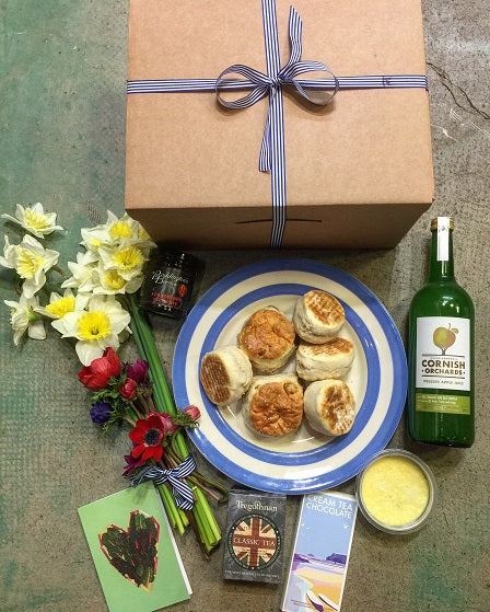 Mothers Day - Cream Tea & Flowers Box - FREE NATIONWIDE DELIVERY
